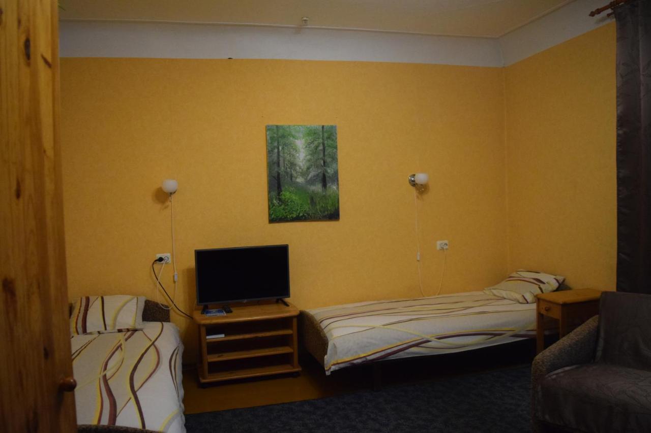 Kalna Ligzda Hotell Smiltene Eksteriør bilde